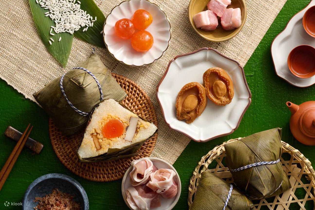 Tze Yuet Heen at Crowne Plaza Hong Kong Kowloon East | Rice Dumpling with Parma Ham and Abalone, Rice Dumpling with Tokachi Red Bean, Chestnut and Cereal Grain | 20/5-10/6  Pick up at Tseung Kwan O